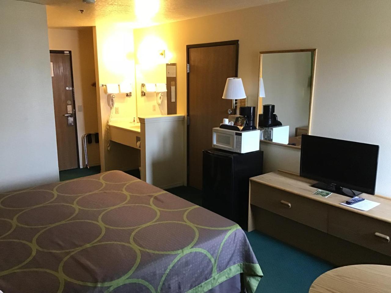 Super 8 By Wyndham Vernal Ut Zewnętrze zdjęcie