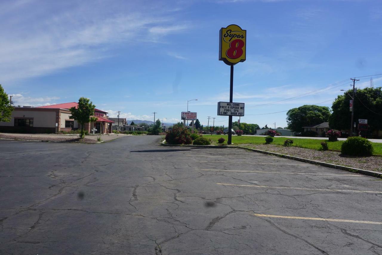 Super 8 By Wyndham Vernal Ut Zewnętrze zdjęcie