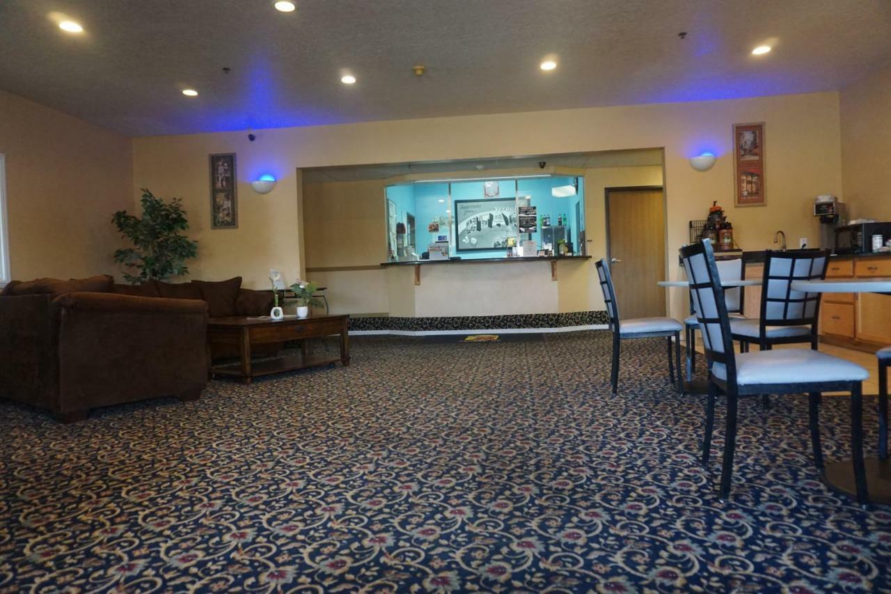 Super 8 By Wyndham Vernal Ut Zewnętrze zdjęcie